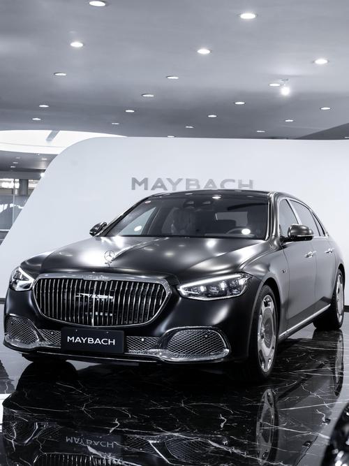 重庆34岚图汽车的售后服务让用户无忧出行，迈巴赫未来的豪华车趋势